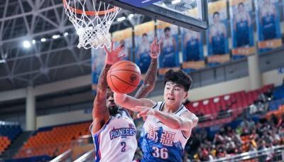 电子游戏-新疆加时106-101战胜天津，齐麟25+7+2，哈姆雷特26+3+7