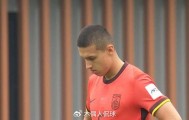 乐鱼官网app-蓉城首次加冕半程冠军！泰山虽败犹荣 ，依木兰是国足值得期待的球员|茹萨|中超联赛|阿洛伊|韦世豪|宿茂臻_新浪体育_新浪新闻